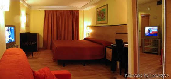 Habaneros Hotel 3*