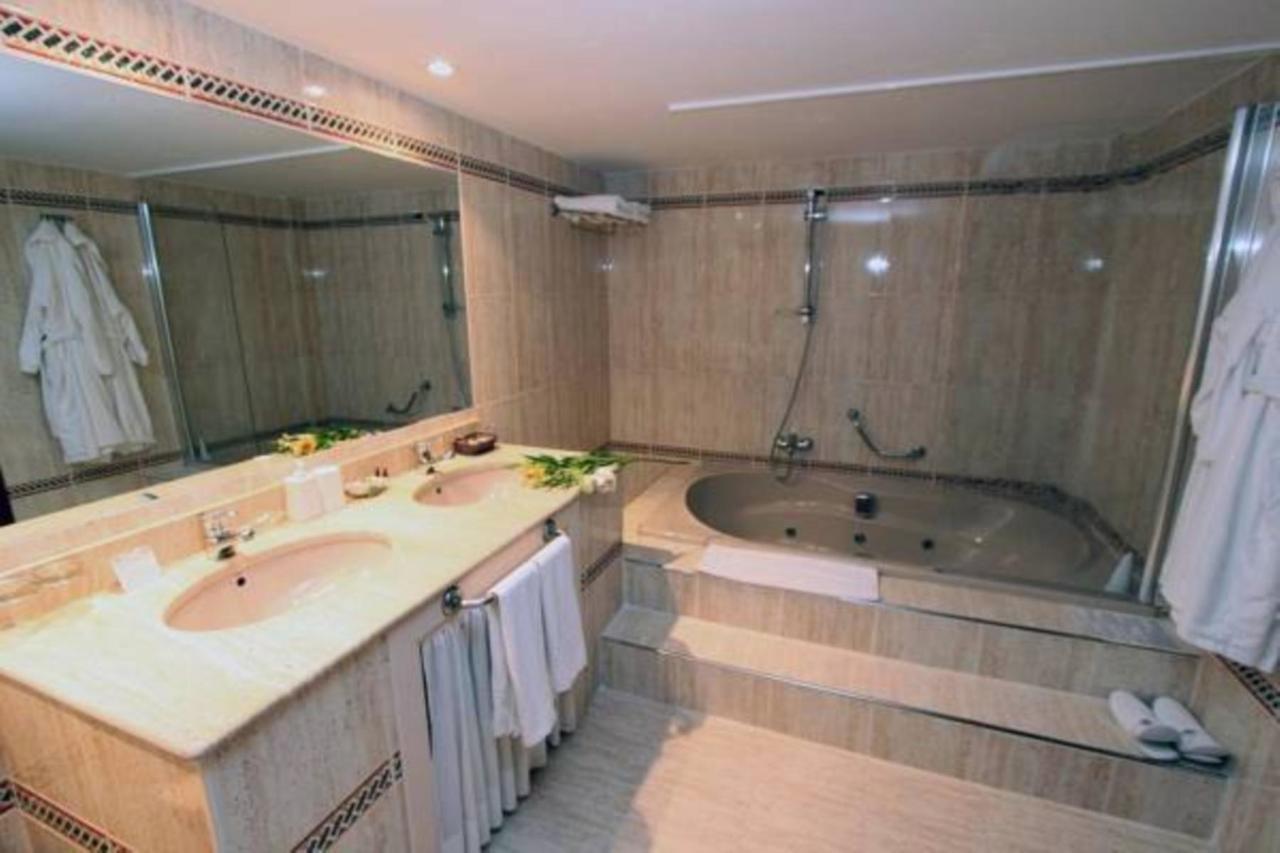 Rural & Nubes Hotel 3*