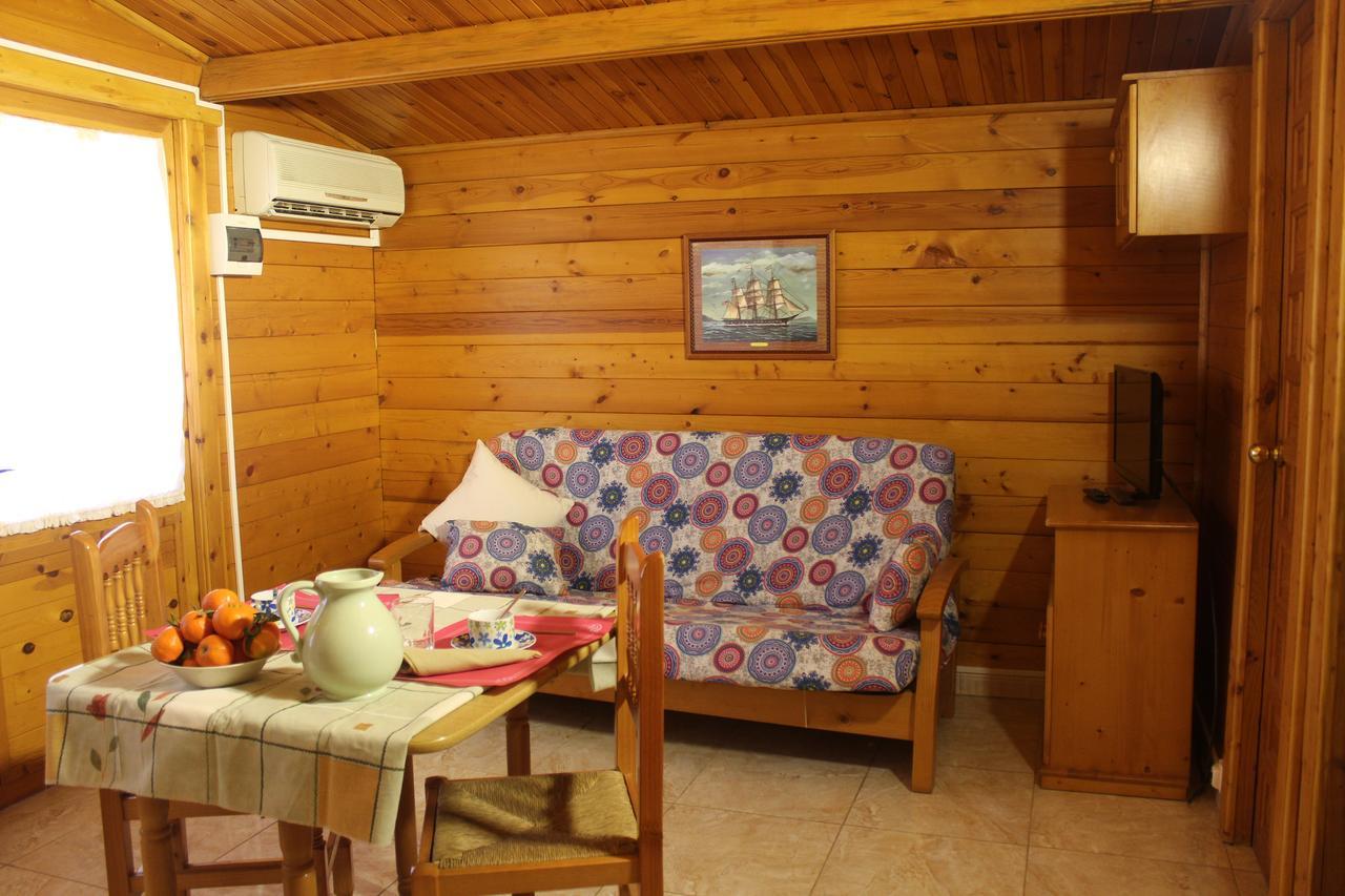 & Oasis 4*