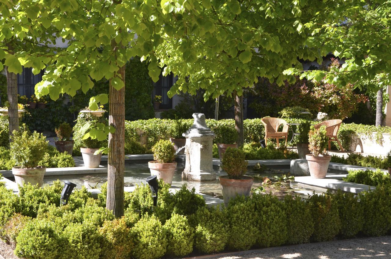 Caserio De Lobones 5* Segovia