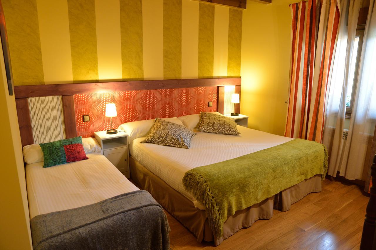 Guest house Alojamiento Bernabales