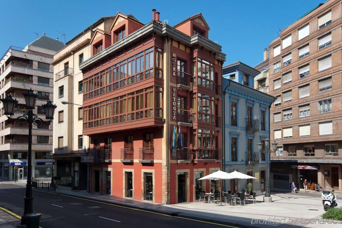 Hotel Vetusta 3*