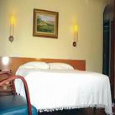 Snoe Hotel