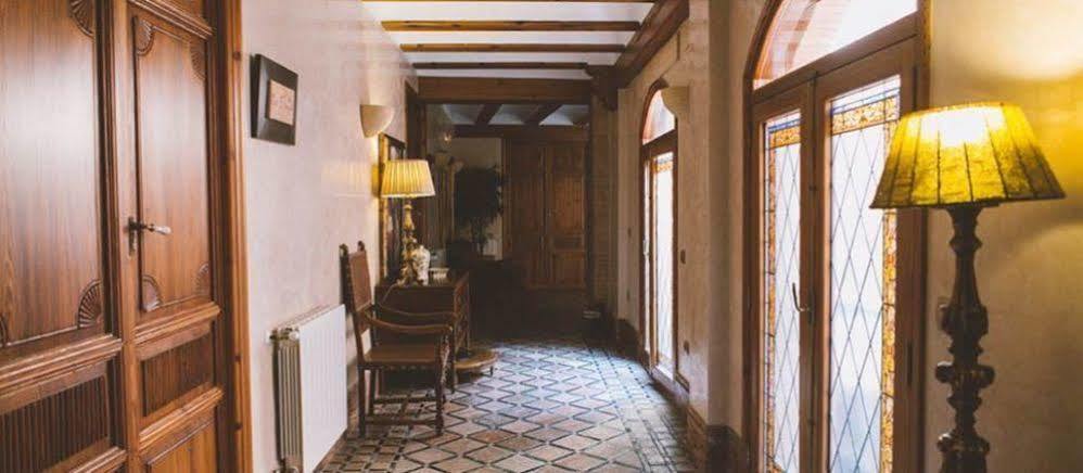 Casa Babel Hotel Villalonga