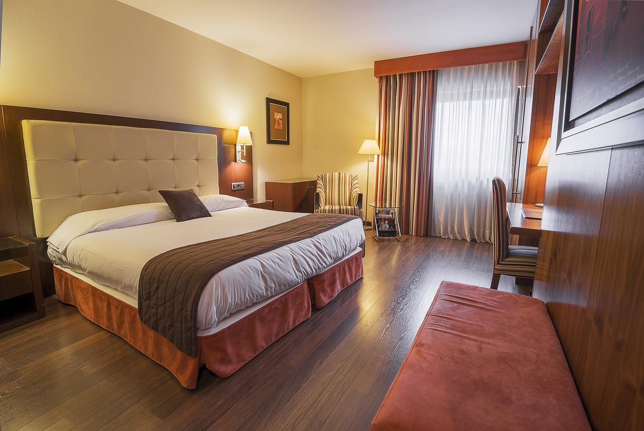 Hotel Hospedium Mirador De Gredos 4*