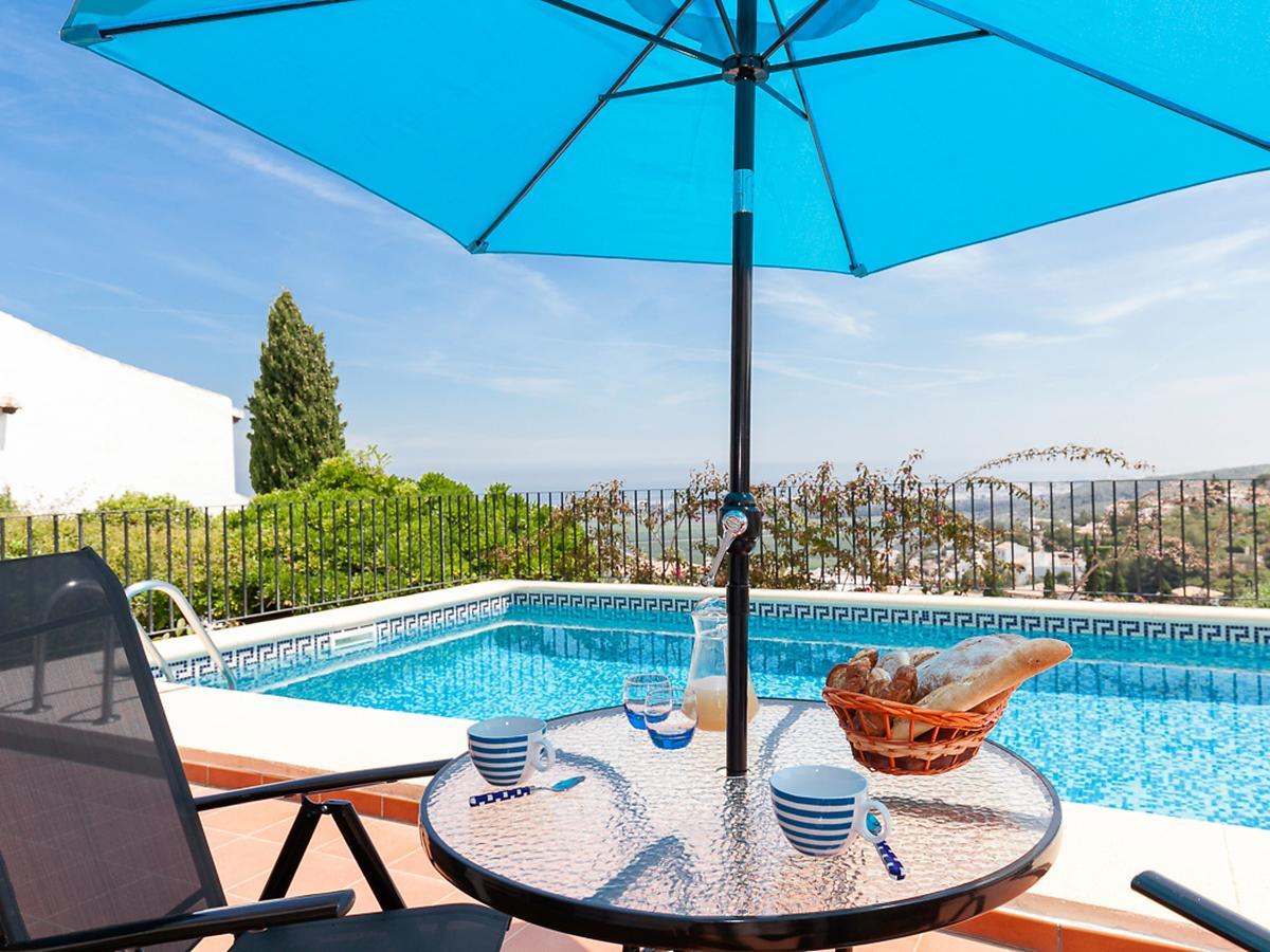 Jilian By Interhome Villa *