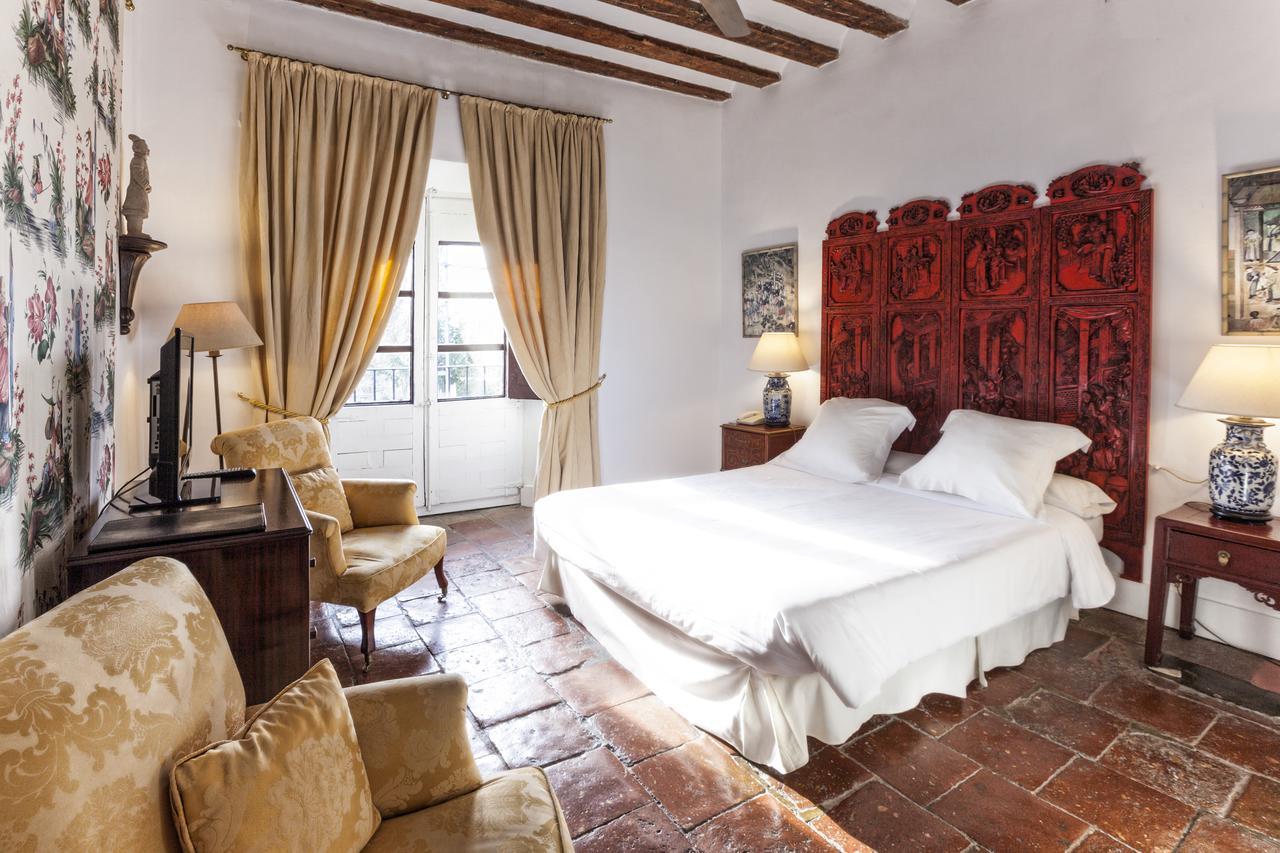 Hotel Salinas De