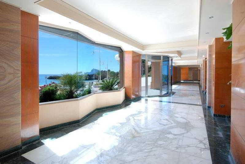 Pierre & - Port * Altea