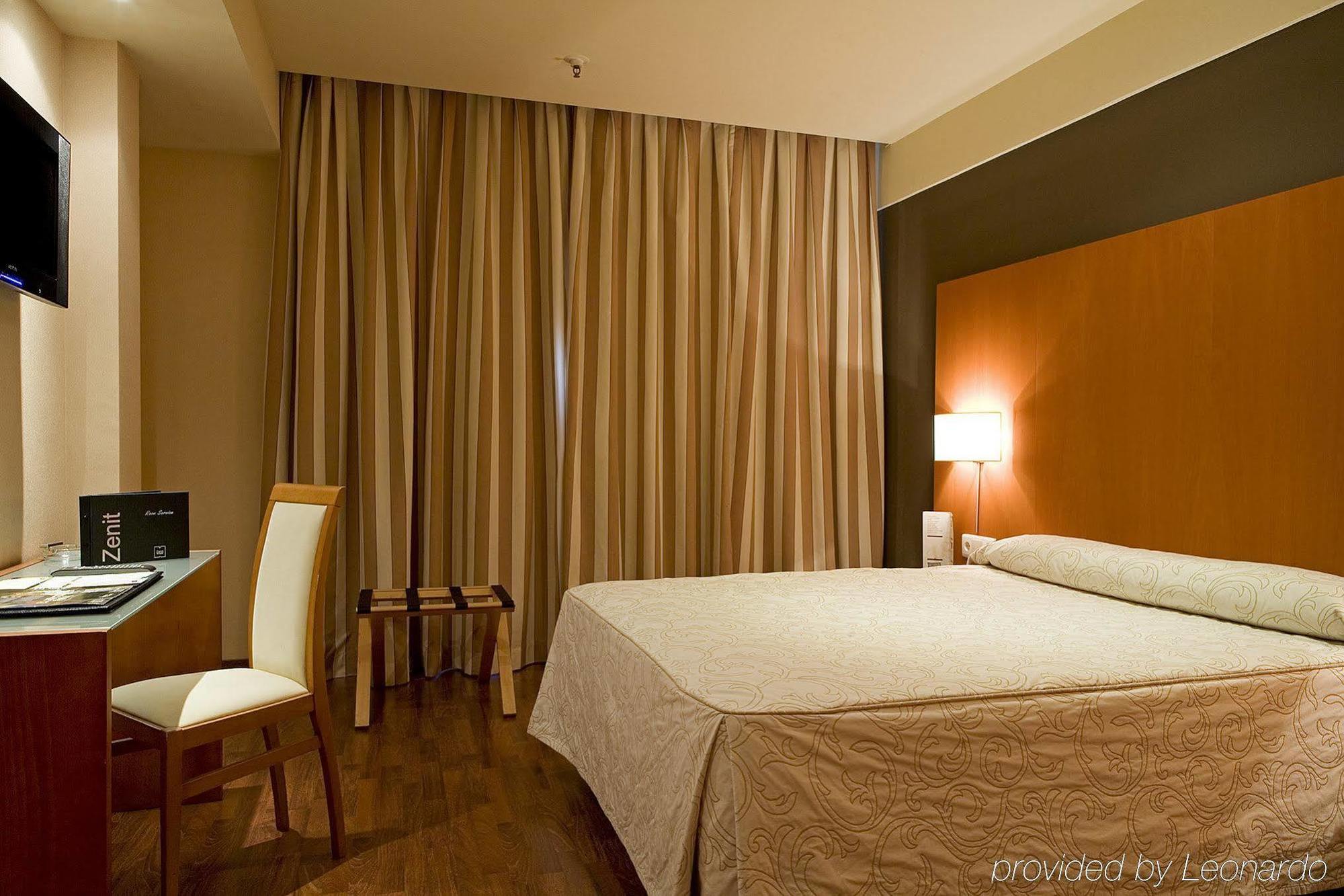 Hotel Zenit Don Yo