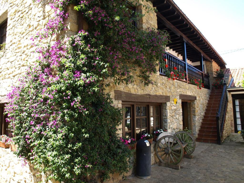 El Pomar Guest house