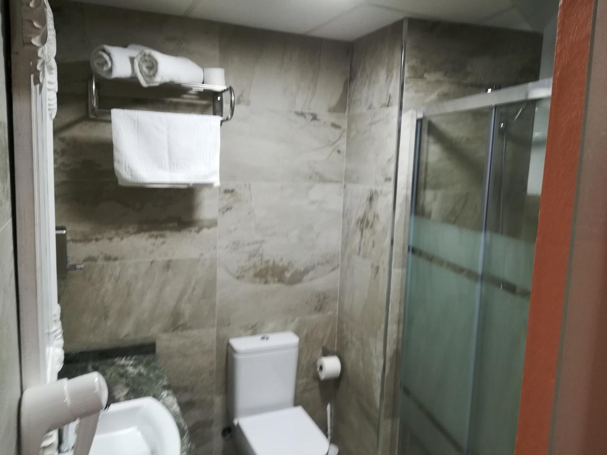 Hotel Just Style El Manico 2*
