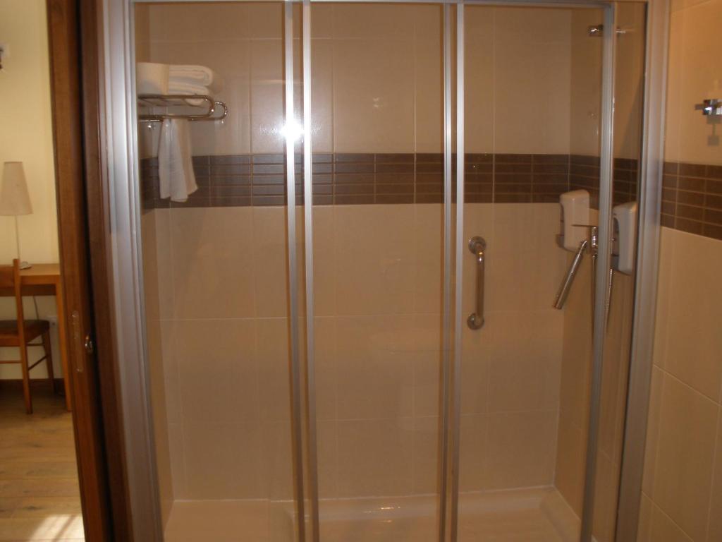 Residencial Platas Pensión 2*