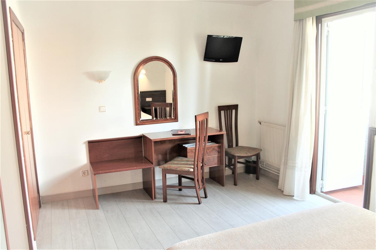 A Barquina Hotel