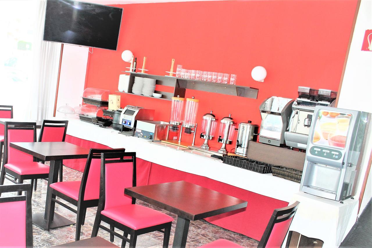 A Barquina Hotel