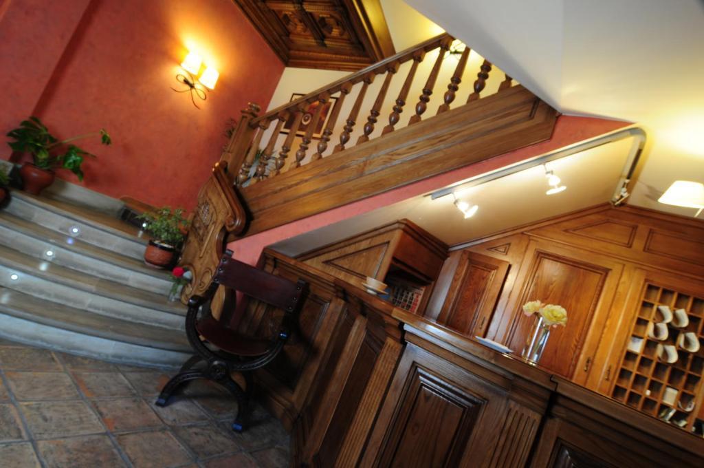 Hotel Rivera Del Duero 3*