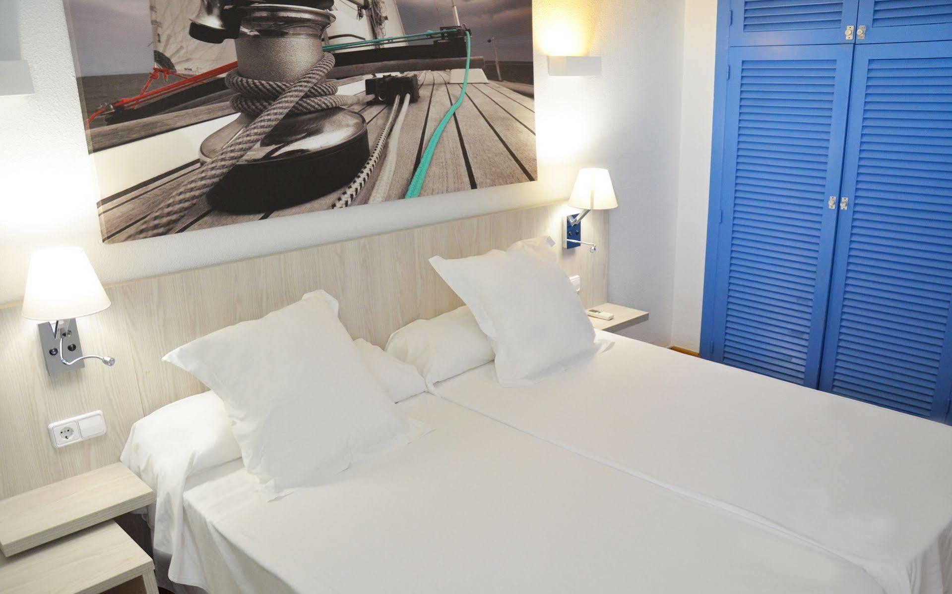 Apartahotel Vibra Tivoli Playa d'en Bossa