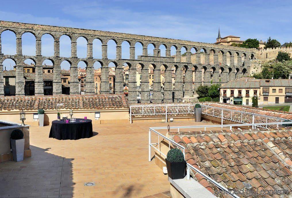 Hotel Eurostars Plaza Acueducto 4*