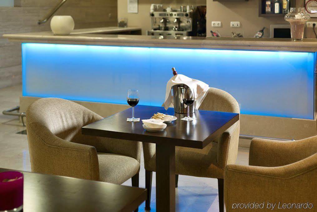 Hotel Eurostars Plaza Acueducto 4*
