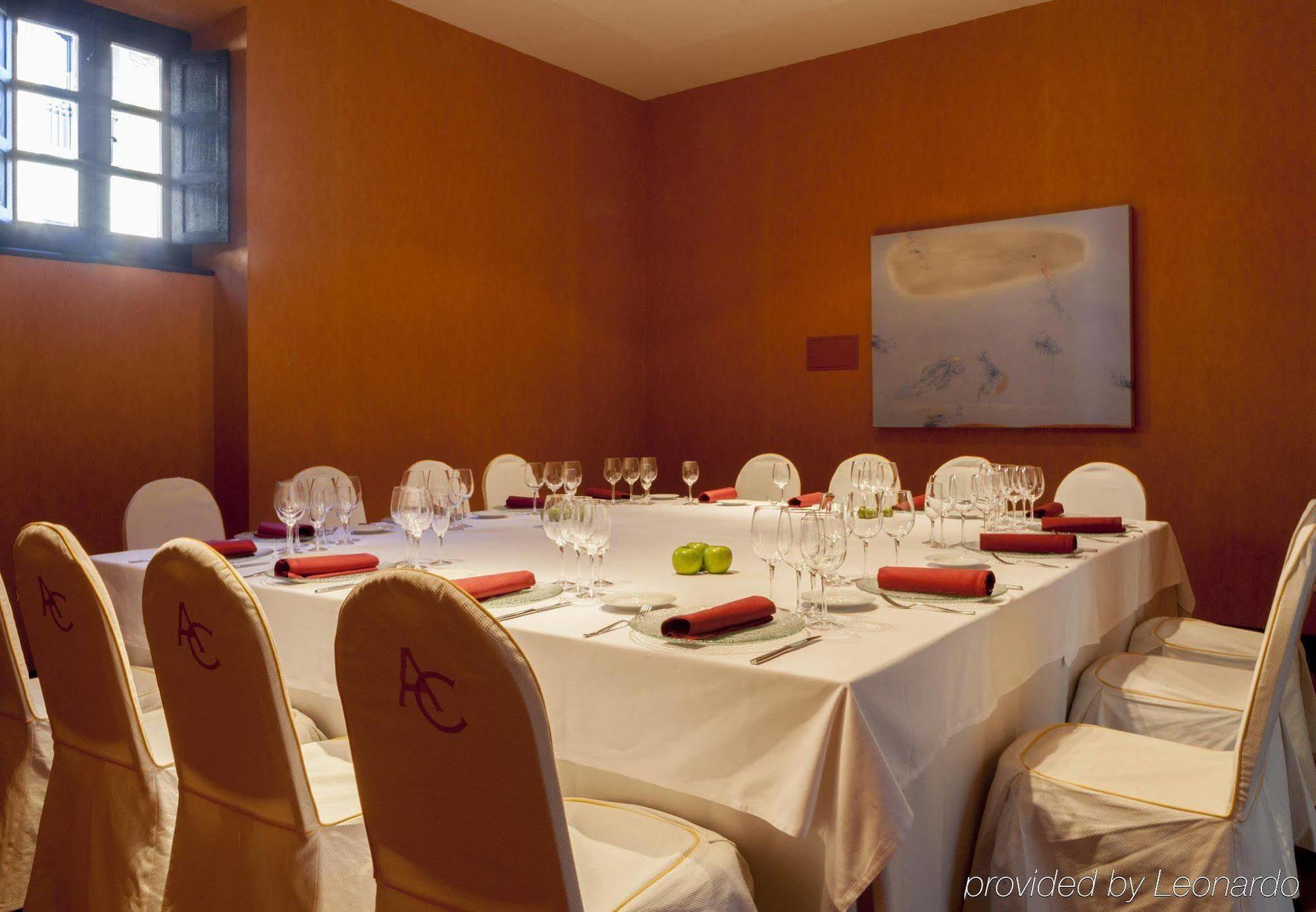 Hotel Ac Palacio De Santa Ana By Marriott