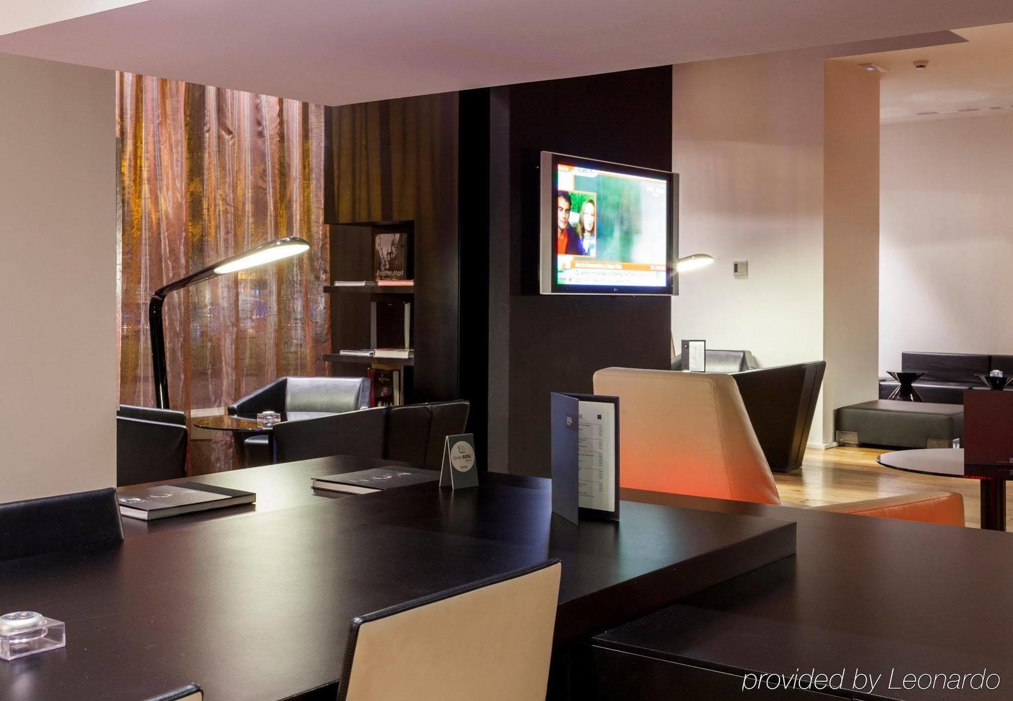 Hotel Ac Ciudad De 4*