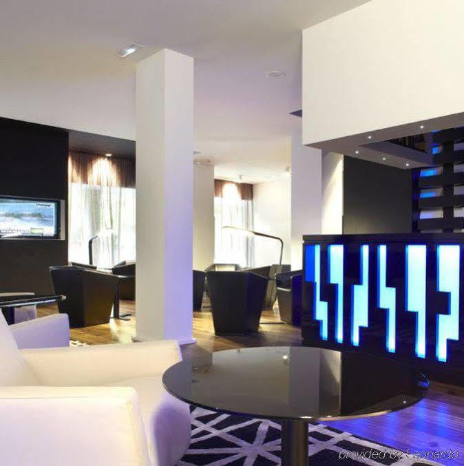 Hotel Ac Ciudad De 4*