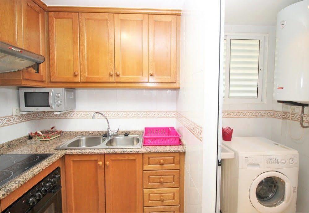 Gemelos 22 2-15-b Levante Apartment