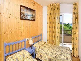 Apartahotel Sallés 3*