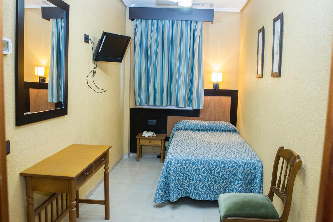 Hosteleria La Palmera De Sl