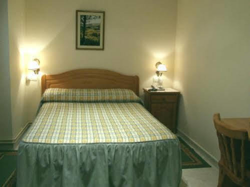 Del Son Hotel *