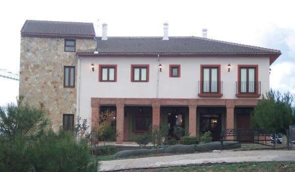 Balcón De Montes 3*