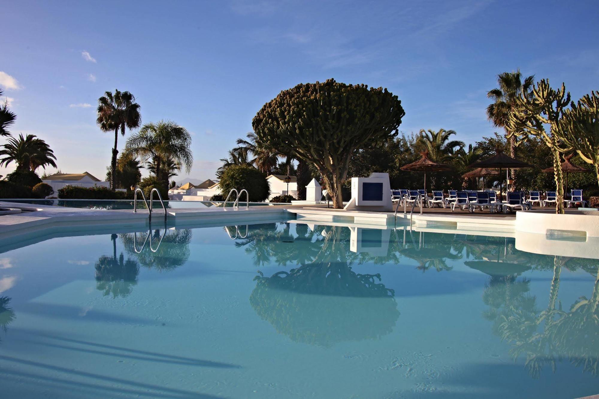 Sandos Atlantic Gardens 3* Playa Blanca (Lanzarote)