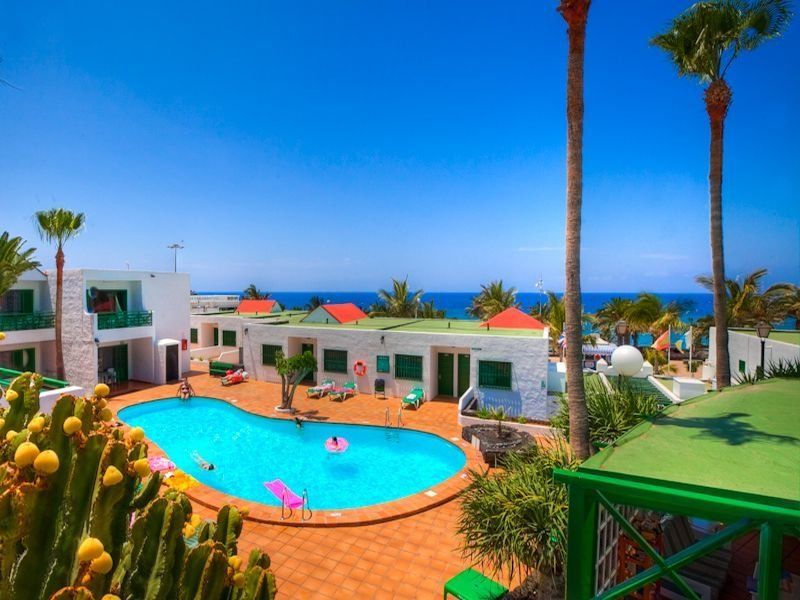 Aparthotel Rocas Blancas 2*