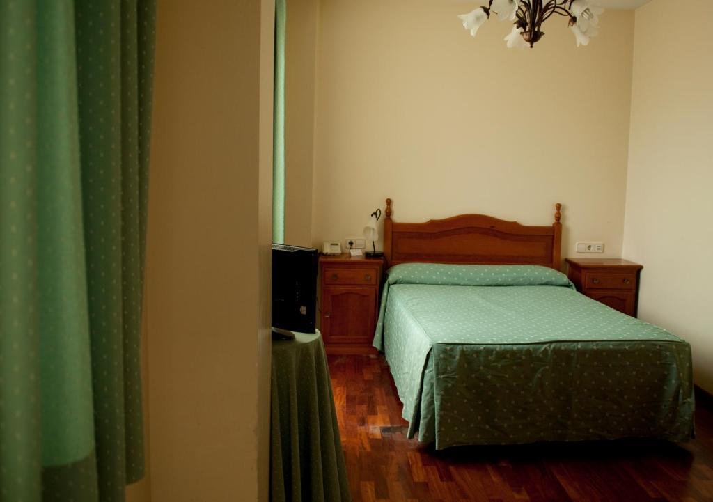 Hotel Balneario De 2*