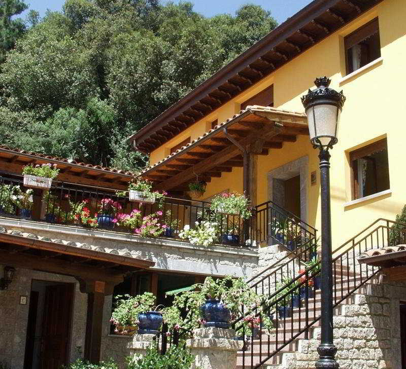 Hotel La Molinuca 2*