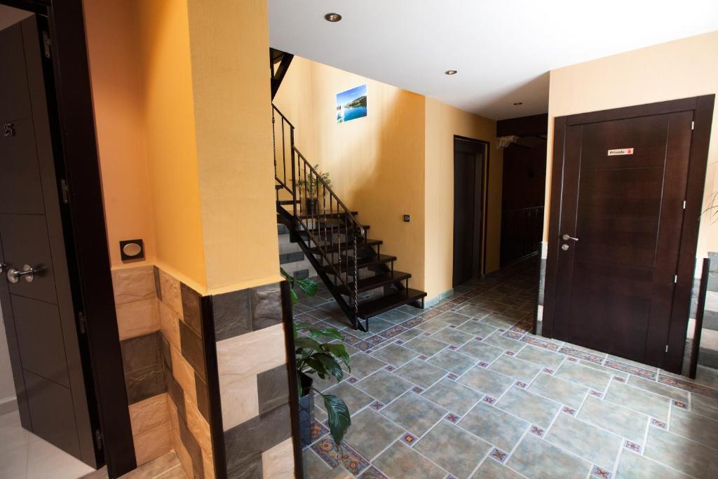 Al Alba Aparthotel