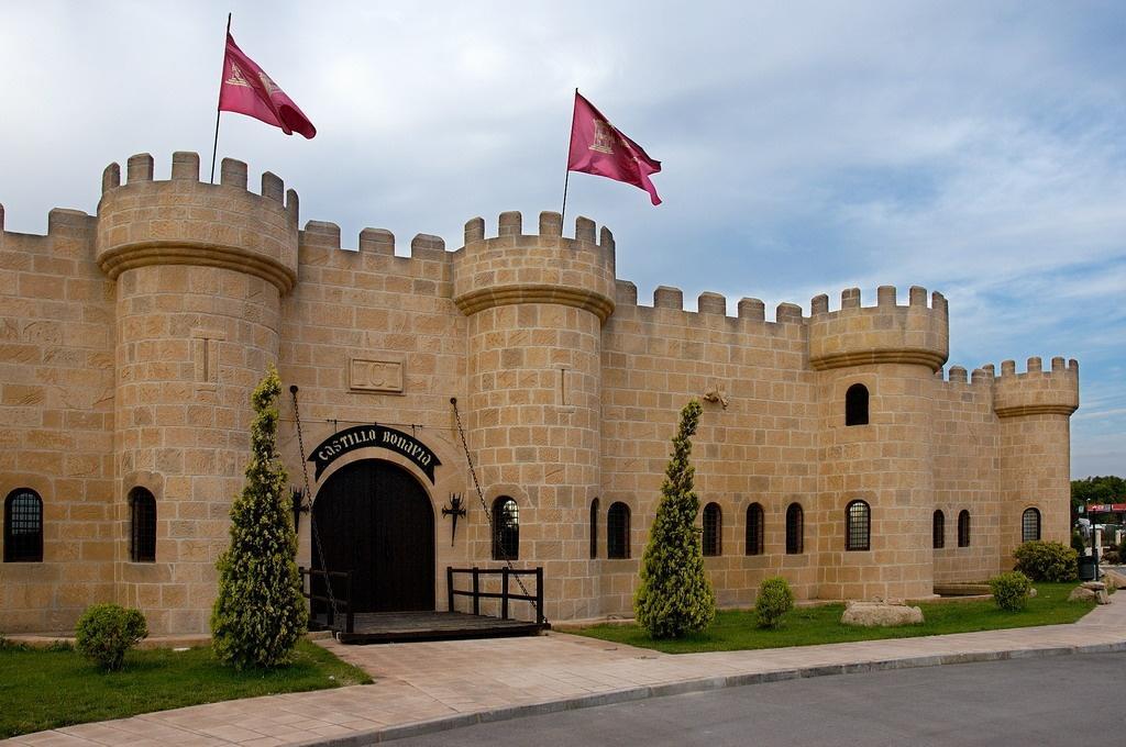 Castillo Bonavia Pedrola