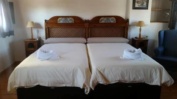 Casa Del Aljarife Guest house