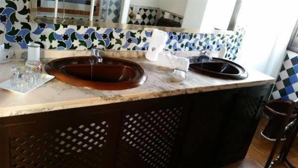 Guest house Casa Del Aljarife 3*