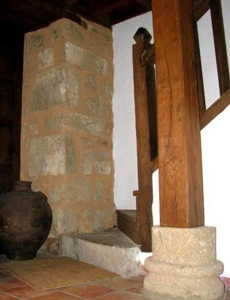 Rurales Casa De Escudos *
