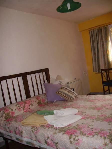 Ca Les Barberes Country house