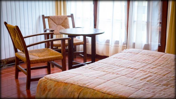 L'avet Blau Hostal