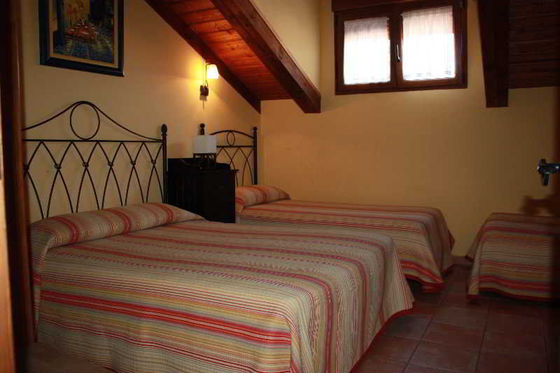 San Emeterio 2* Isla