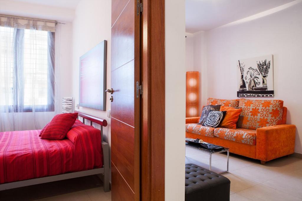 Real De Cartuja & Apartment *