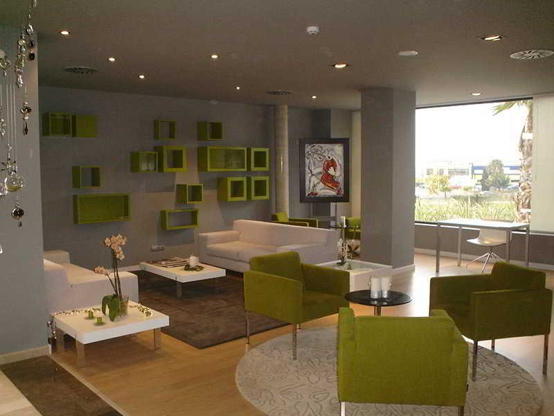 Hotel Azz Valencia Tactica