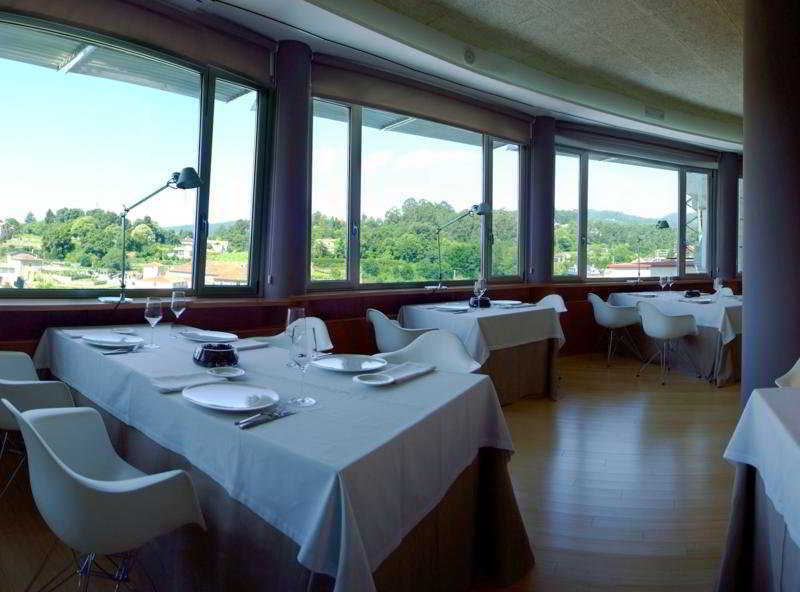 Colon Tuy Hotel