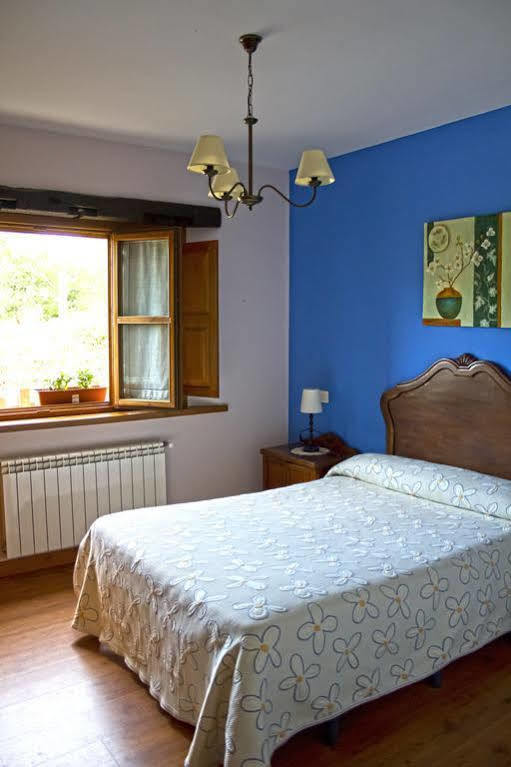 El Picoretu Apartment Mestas De Con