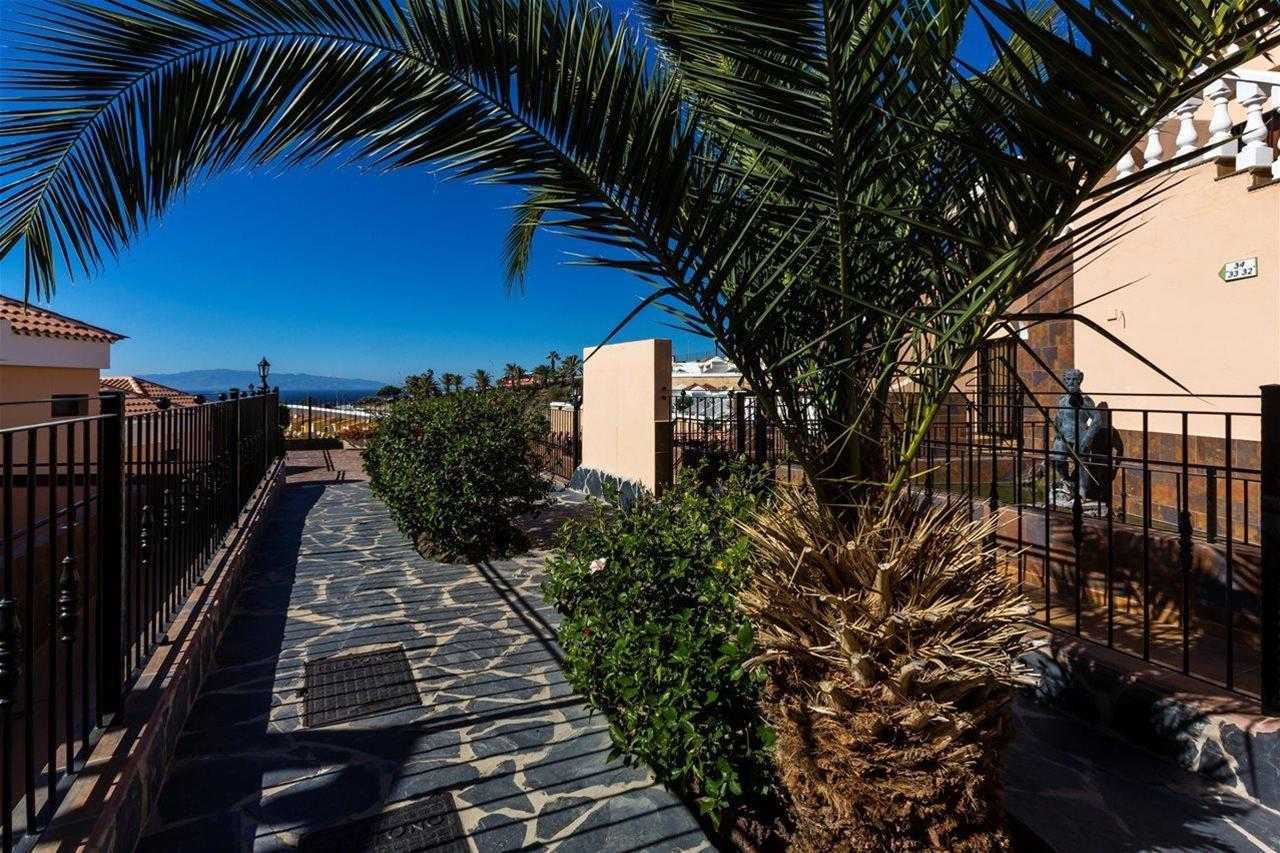 Paradise Court Costa Adeje (Tenerife)