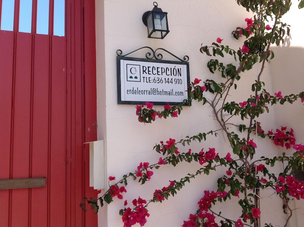 Del Corral *