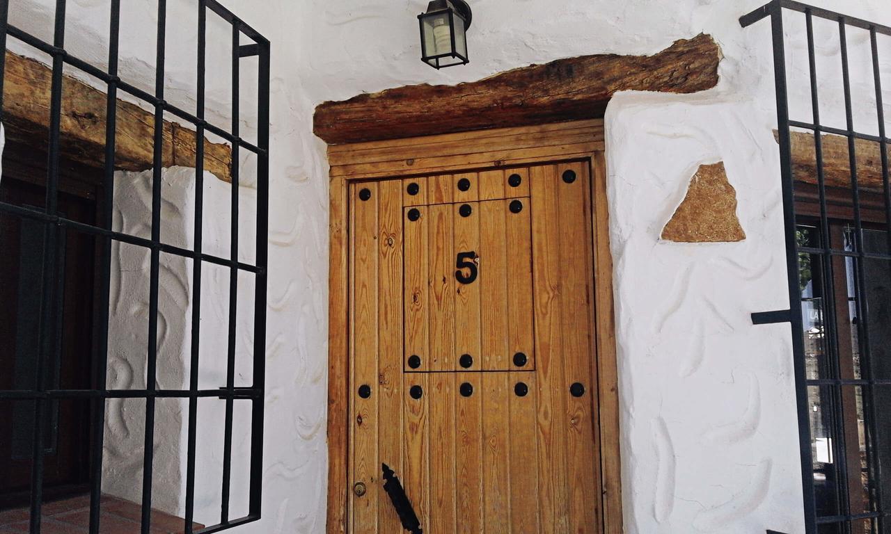 Cuevas El Atochal Apartahotel