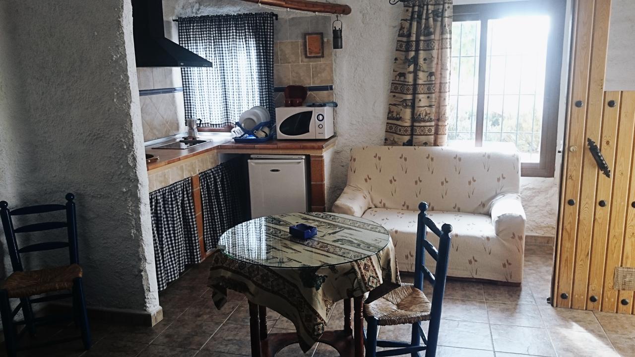 Cuevas El Atochal Apartahotel Gor